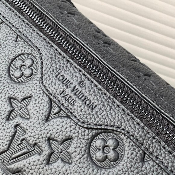 Louis Vuitton Avenue Sling Bag – Monogram Empreinte Leather (Black) NWT - Picture 5 of 9